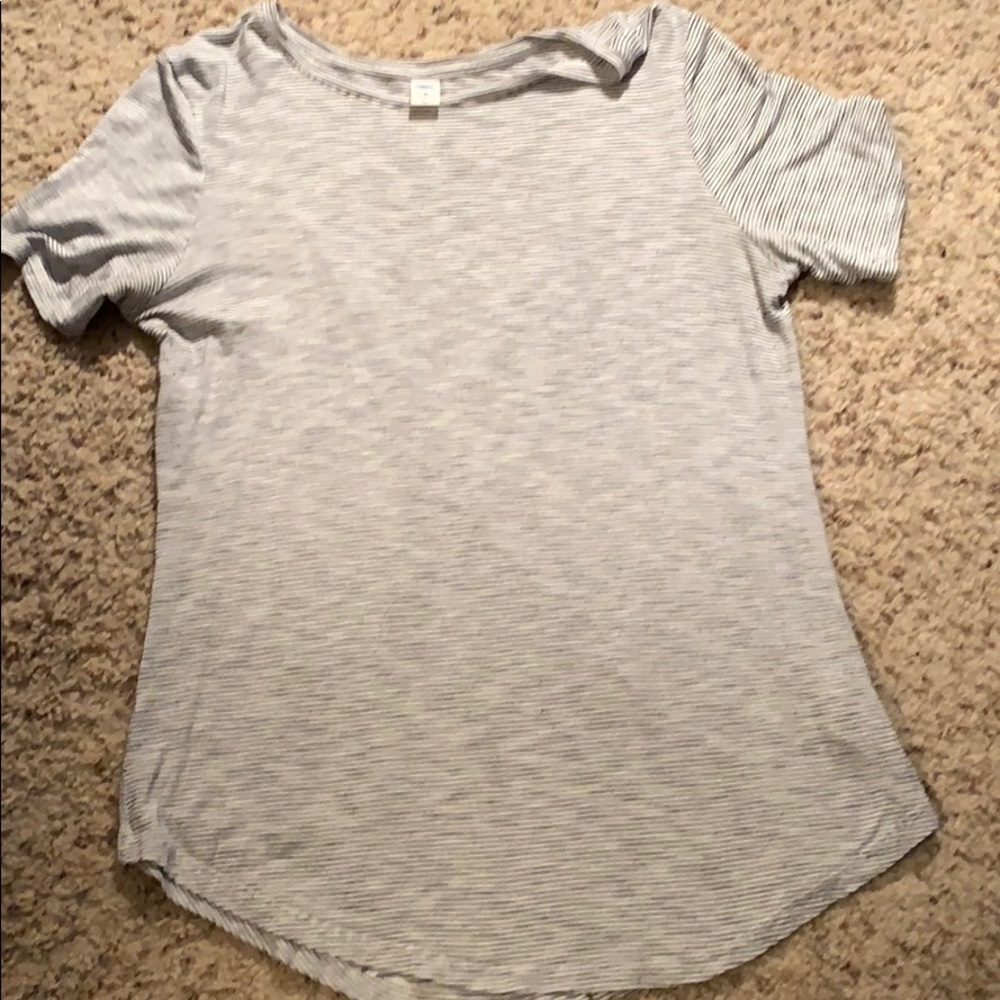 Short sleeve crew neck a super soft Luxe